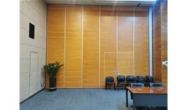 会议室  旋转隔断屏风（横向板面）